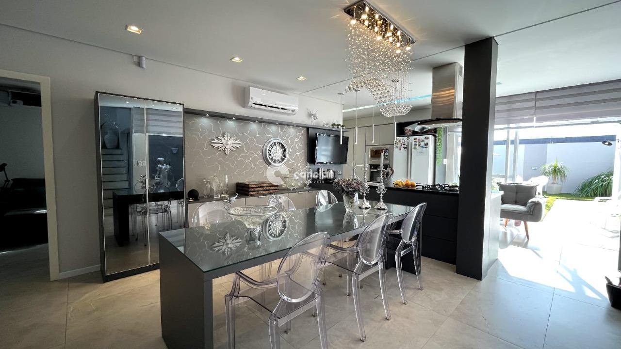 Casa à venda no São José: Sala/Cozinha