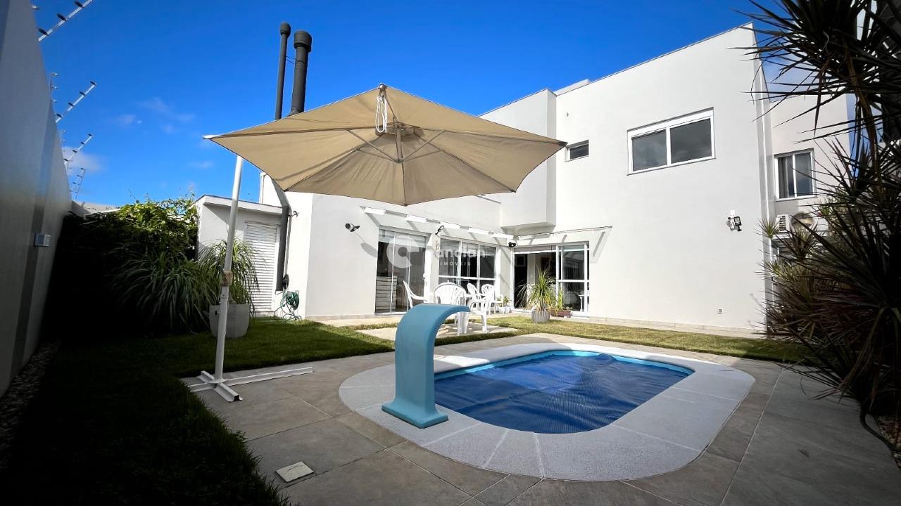 Casa à venda no São José: Piscina