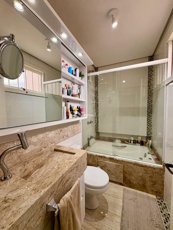 Casa à venda no Dom Antônio Reis: 