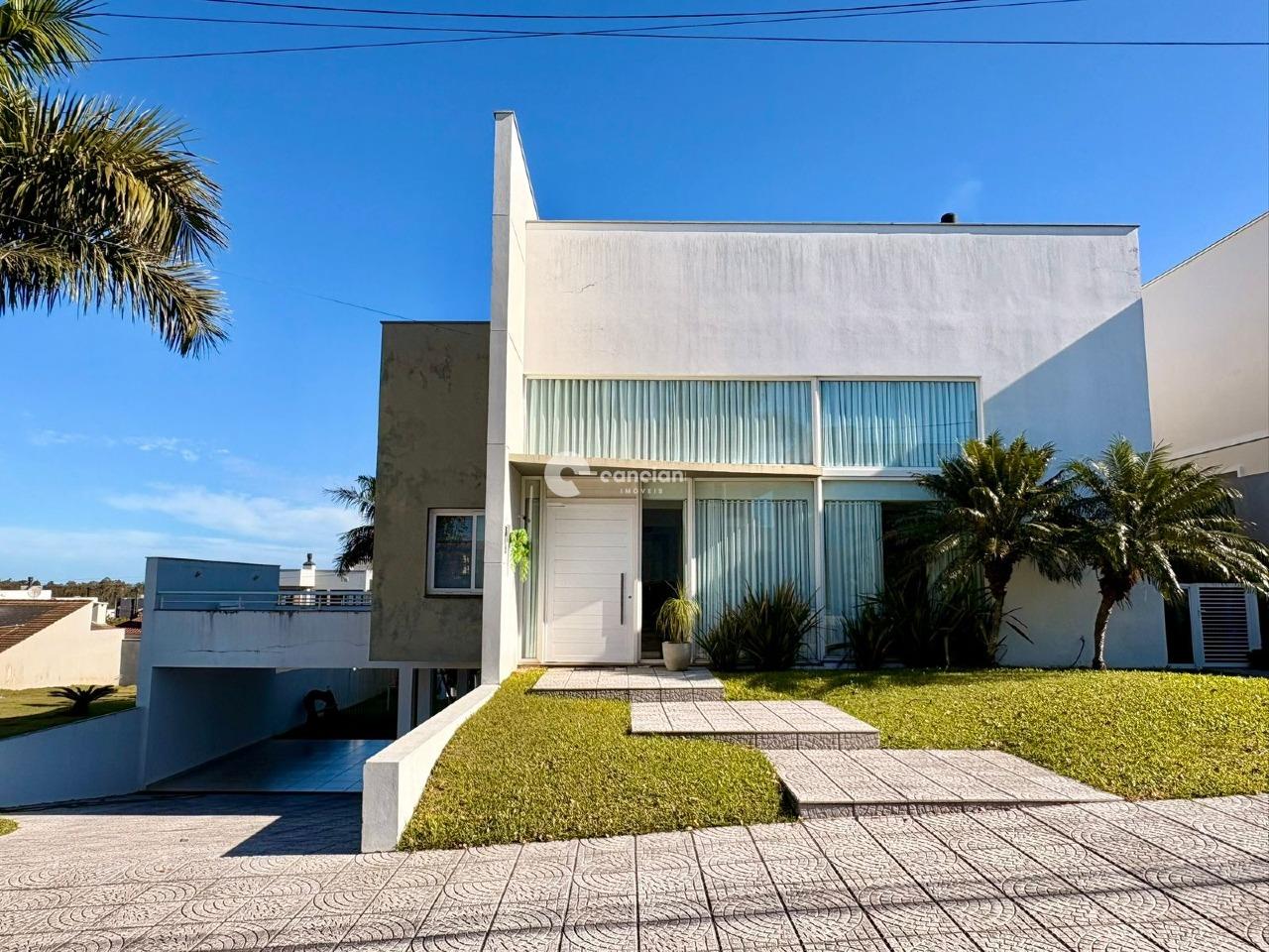 Casa de Condomínio à venda no Tomazetti: 