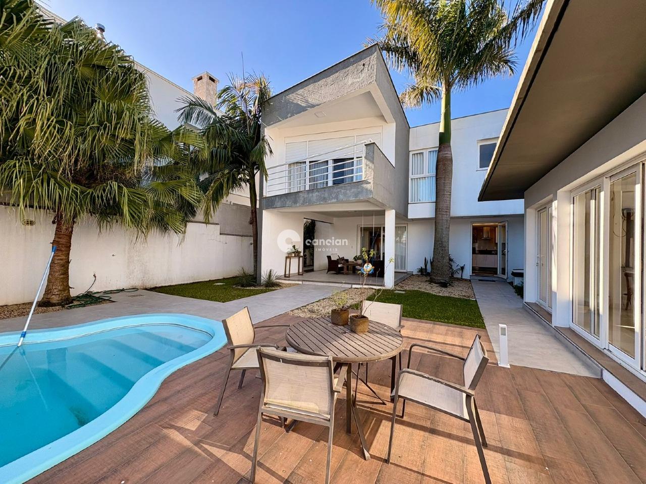 Casa de Condomínio à venda no Tomazetti: 