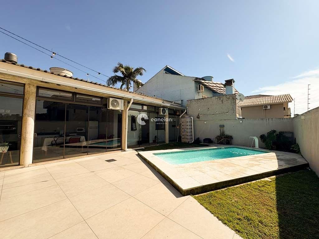 Casa à venda no Menino Jesus: