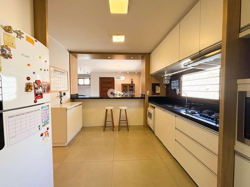 Casa à venda no Menino Jesus: