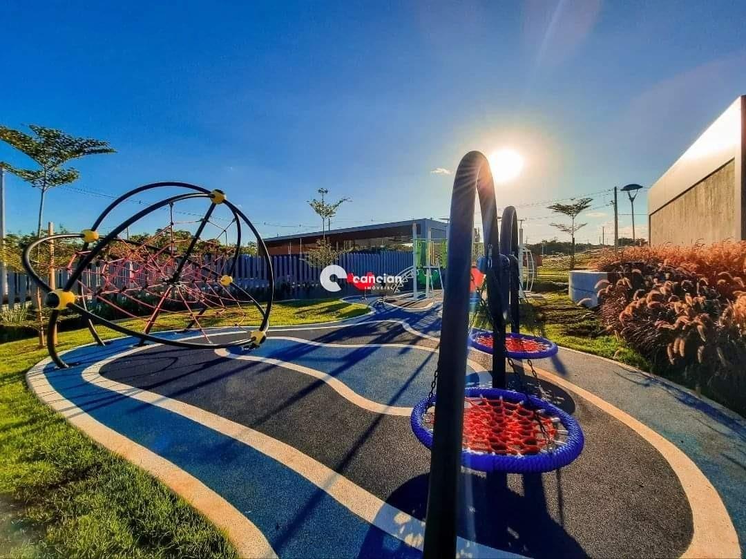 Terreno à venda no Camobi: 