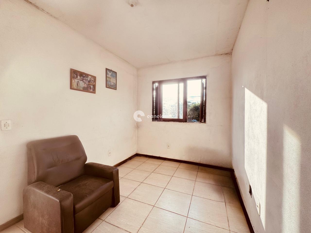 Casa à venda no Tomazetti: 