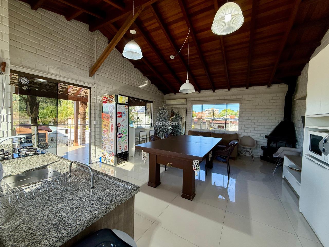 Casa à venda no Dom Antônio Reis: 