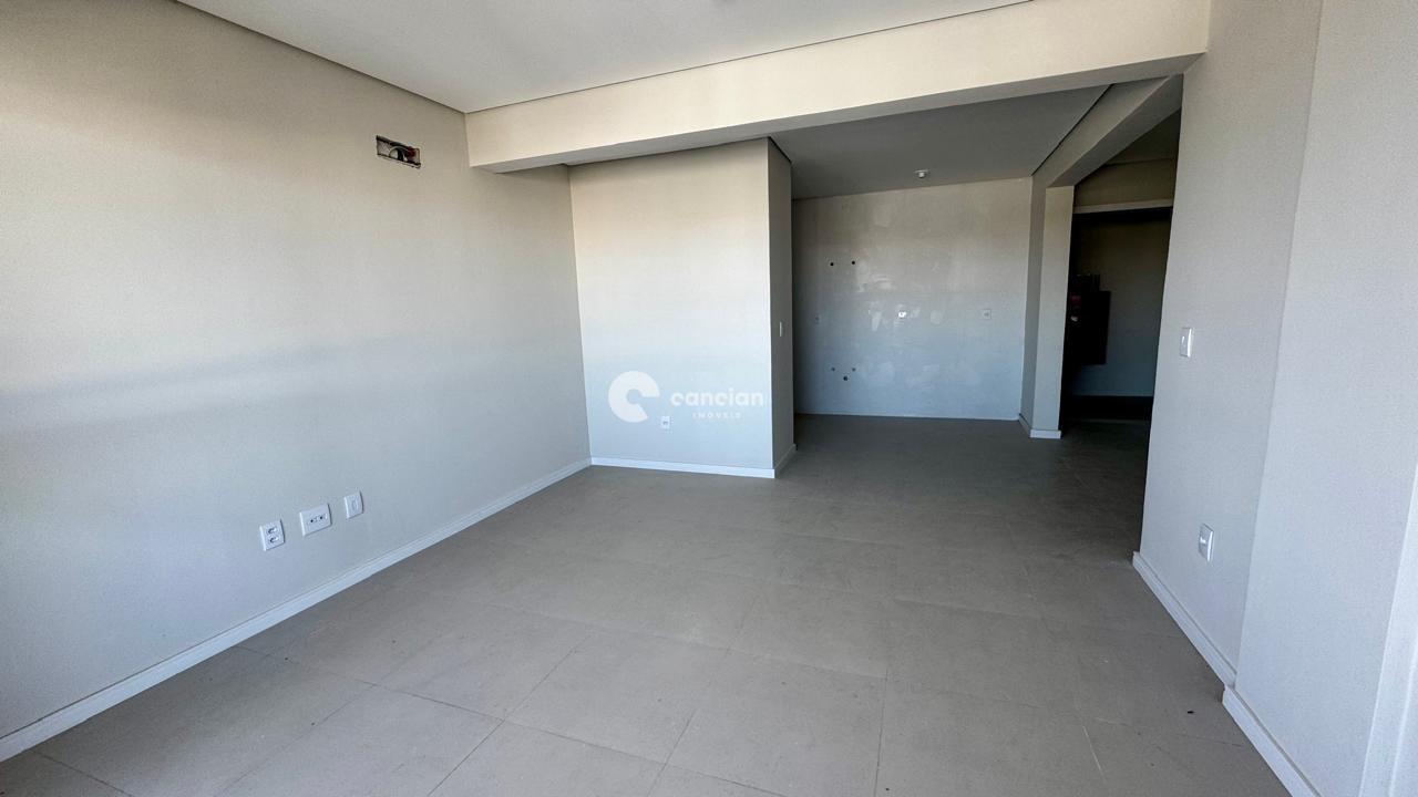 Apartamento à venda no Camobi: 