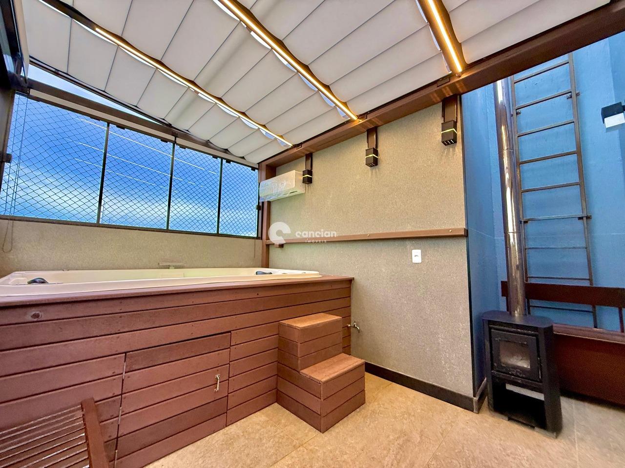 Cobertura à venda no Centro: 