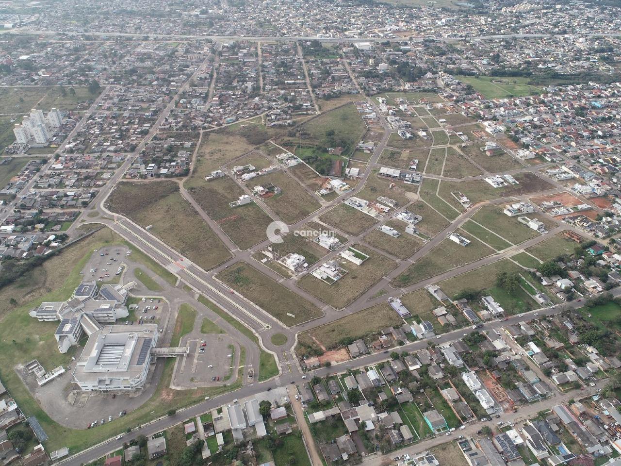 Terreno à venda no Pinheiro Machado: