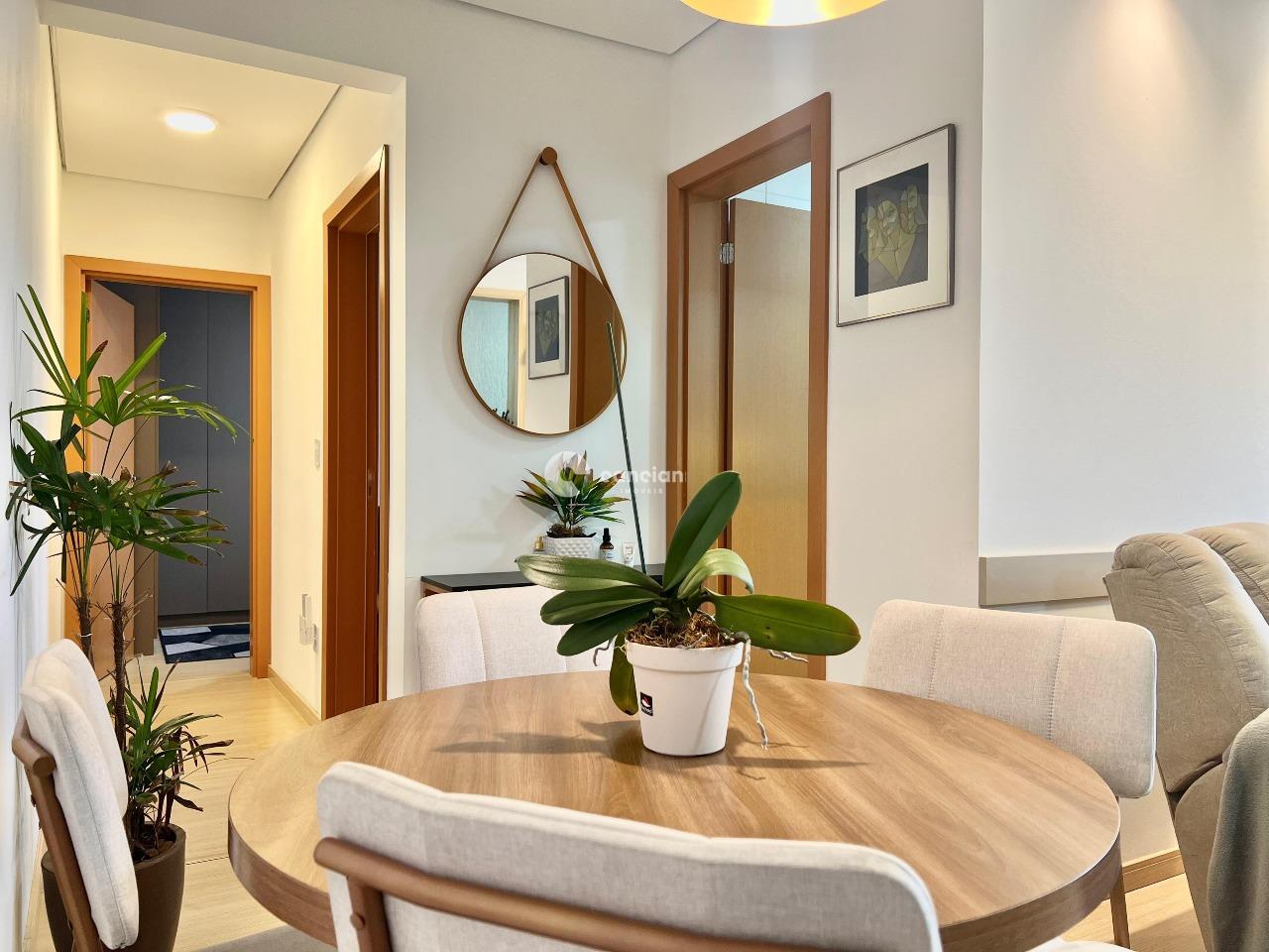 Apartamento à venda no Menino Jesus: 