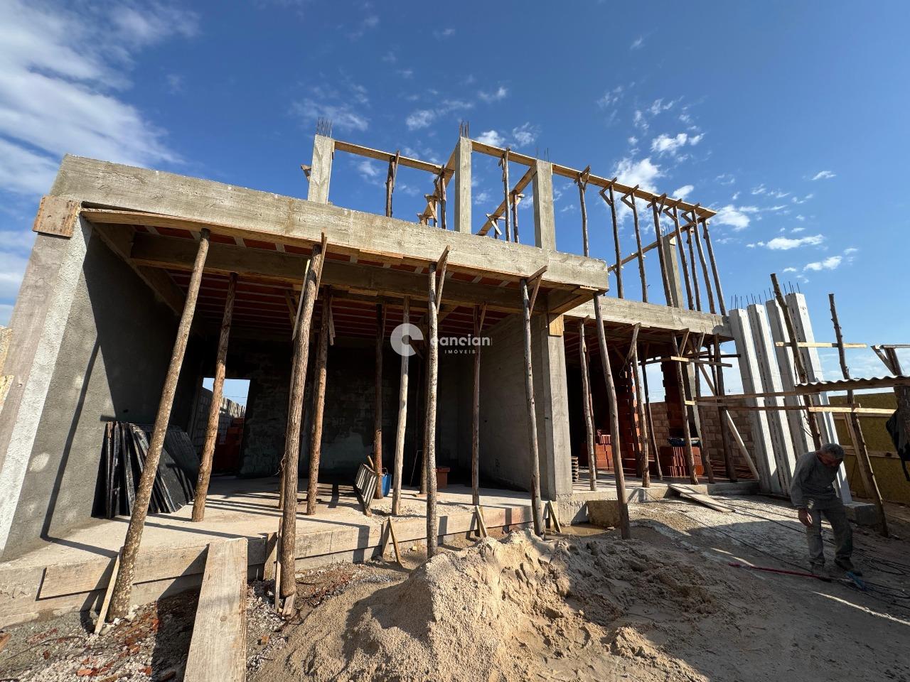 Casa de Condomínio à venda no Tomazetti: