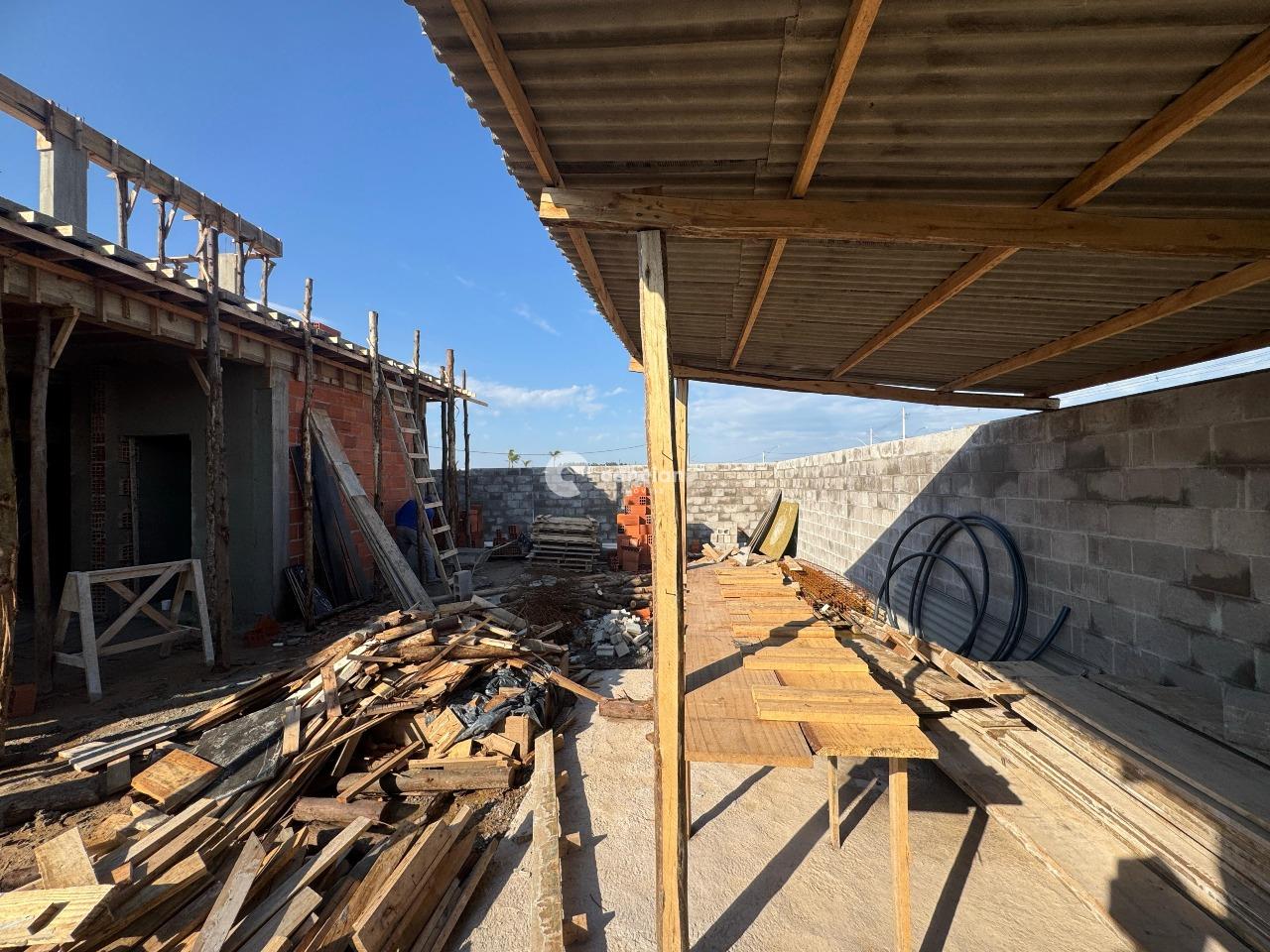 Casa de Condomínio à venda no Tomazetti: