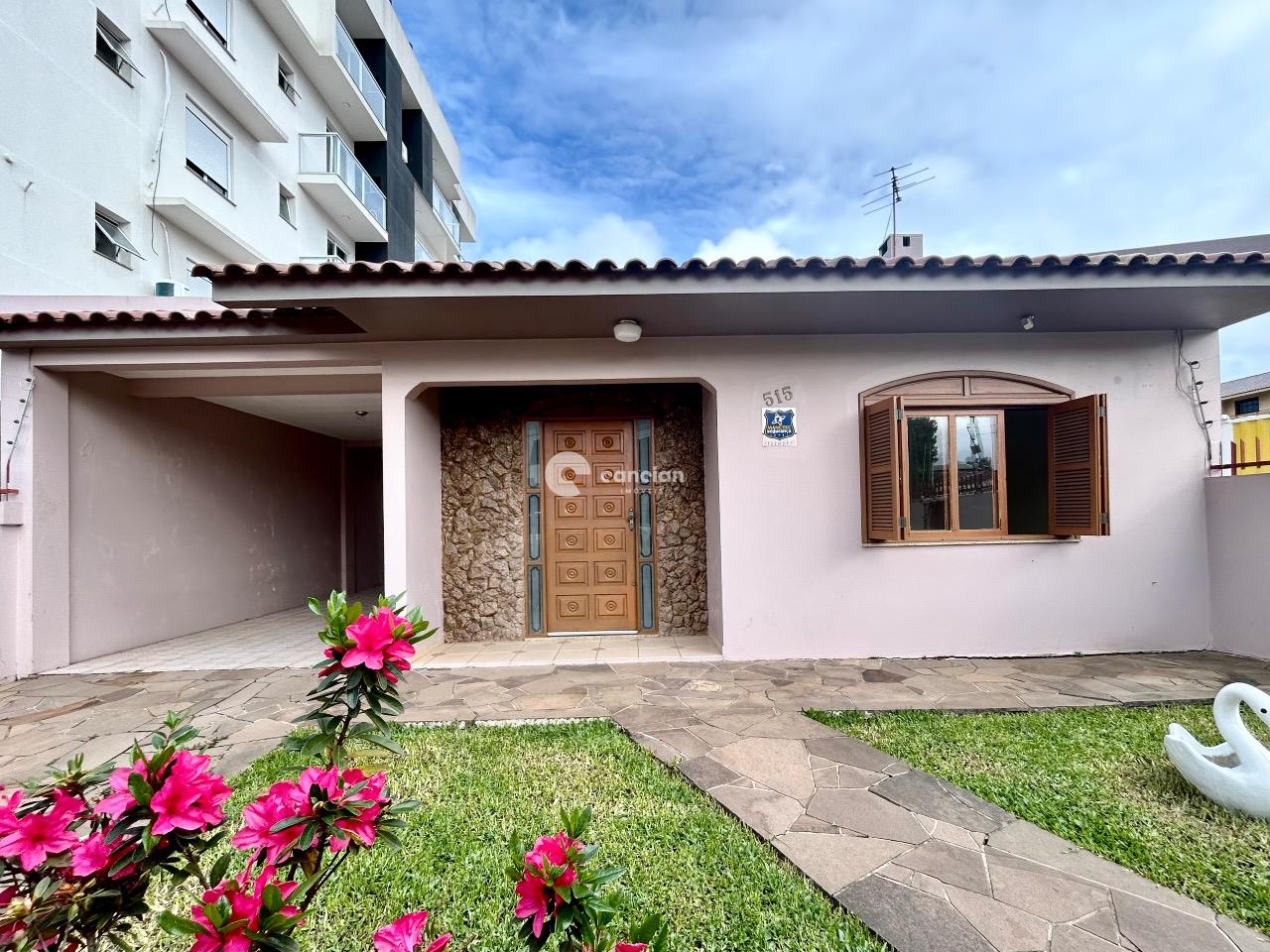 Casa à venda no Camobi: 