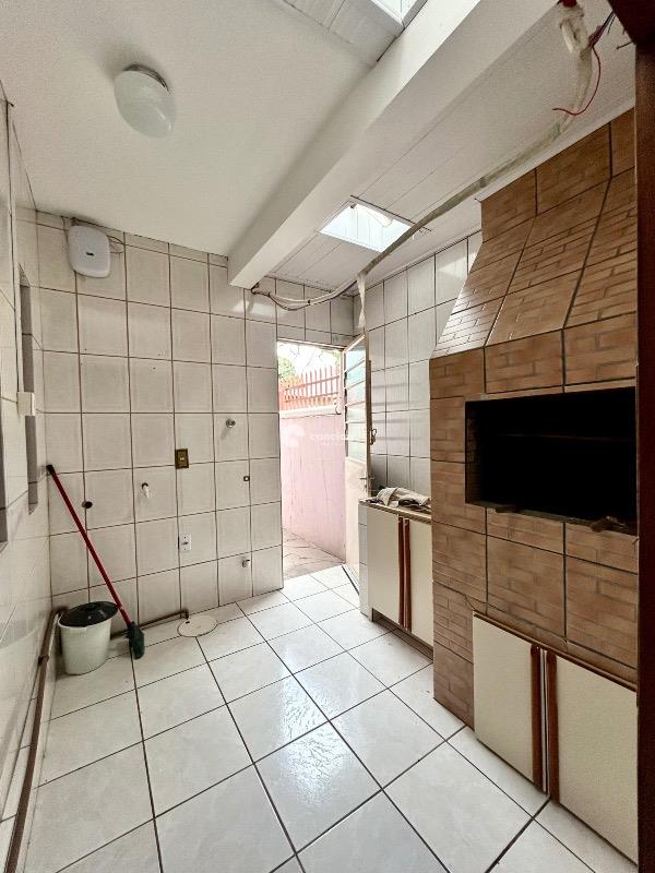 Casa à venda no Camobi: 