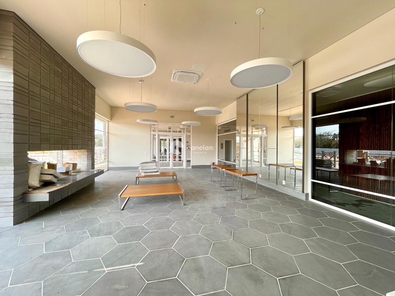 Terreno em condomínio à venda no Tomazetti: 