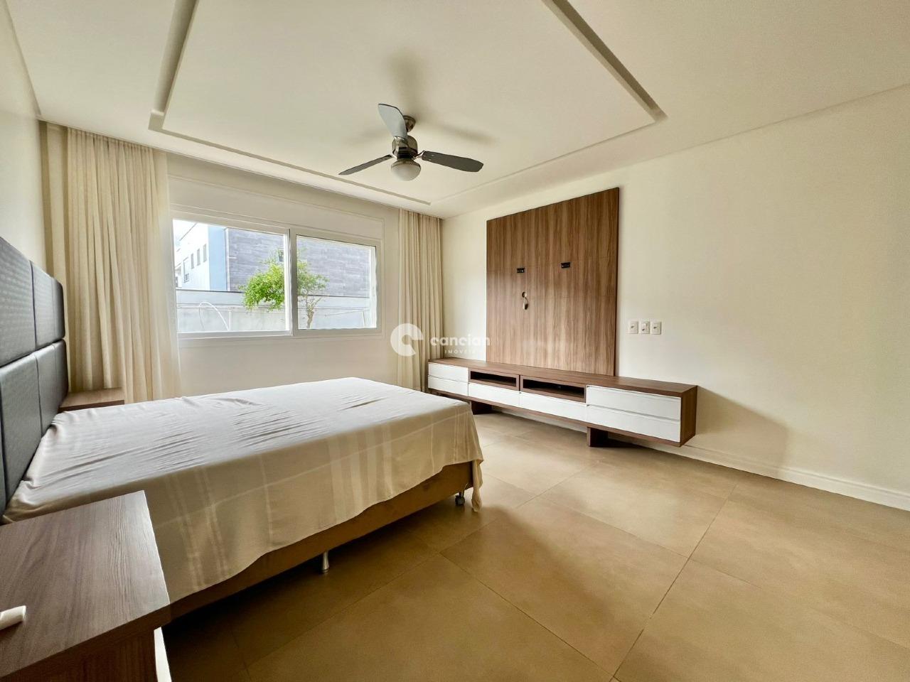 Casa de Condomínio à venda no Camobi: