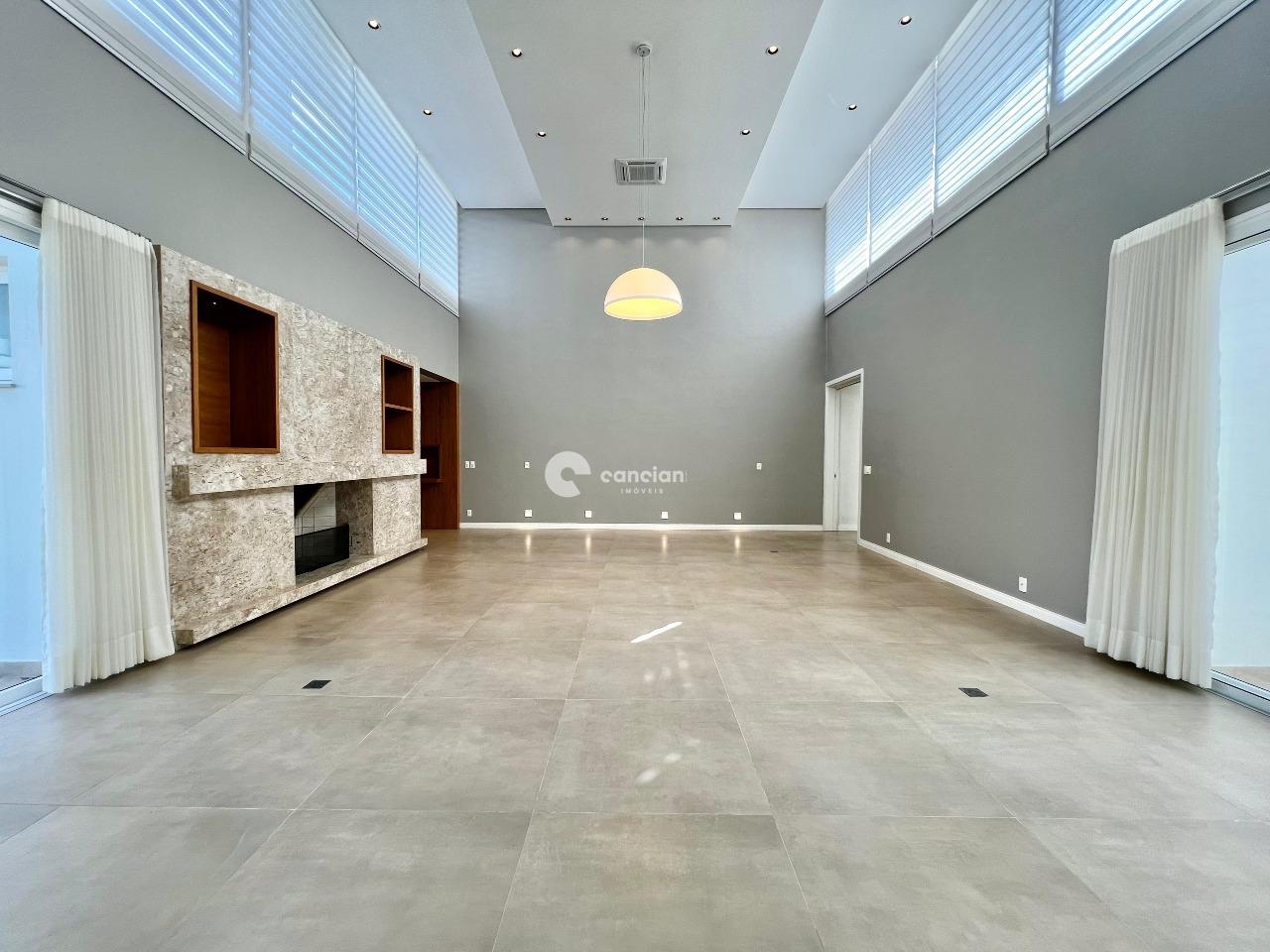 Casa de Condomínio à venda no Camobi: