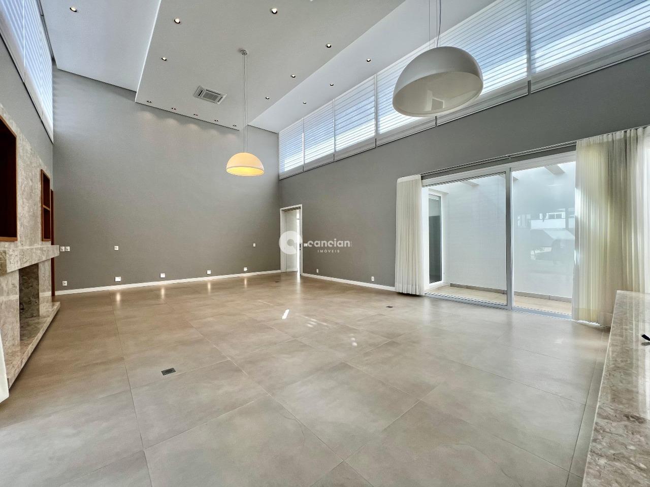 Casa de Condomínio à venda no Camobi: