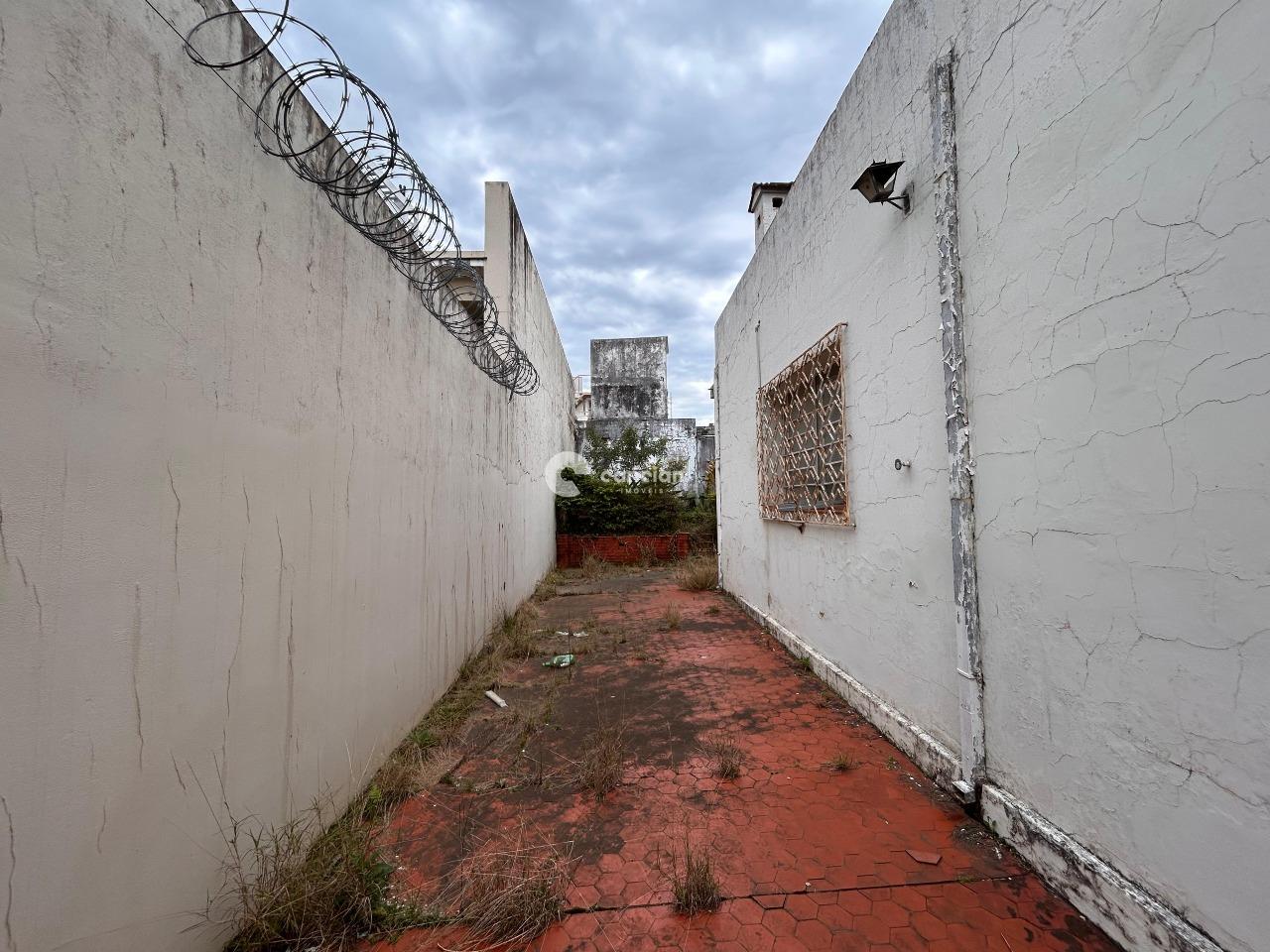 Terreno à venda no Nossa Senhora de Lourdes: 