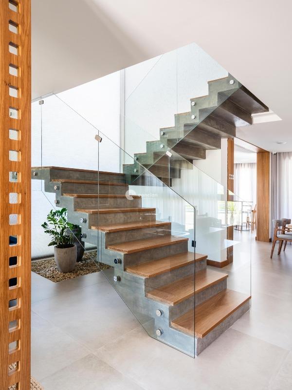 Casa de Condomínio à venda no Tomazetti: 