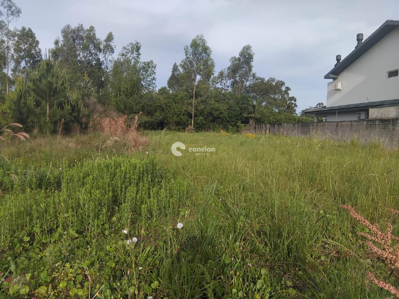 Terreno à venda no Pé de Plátano: 