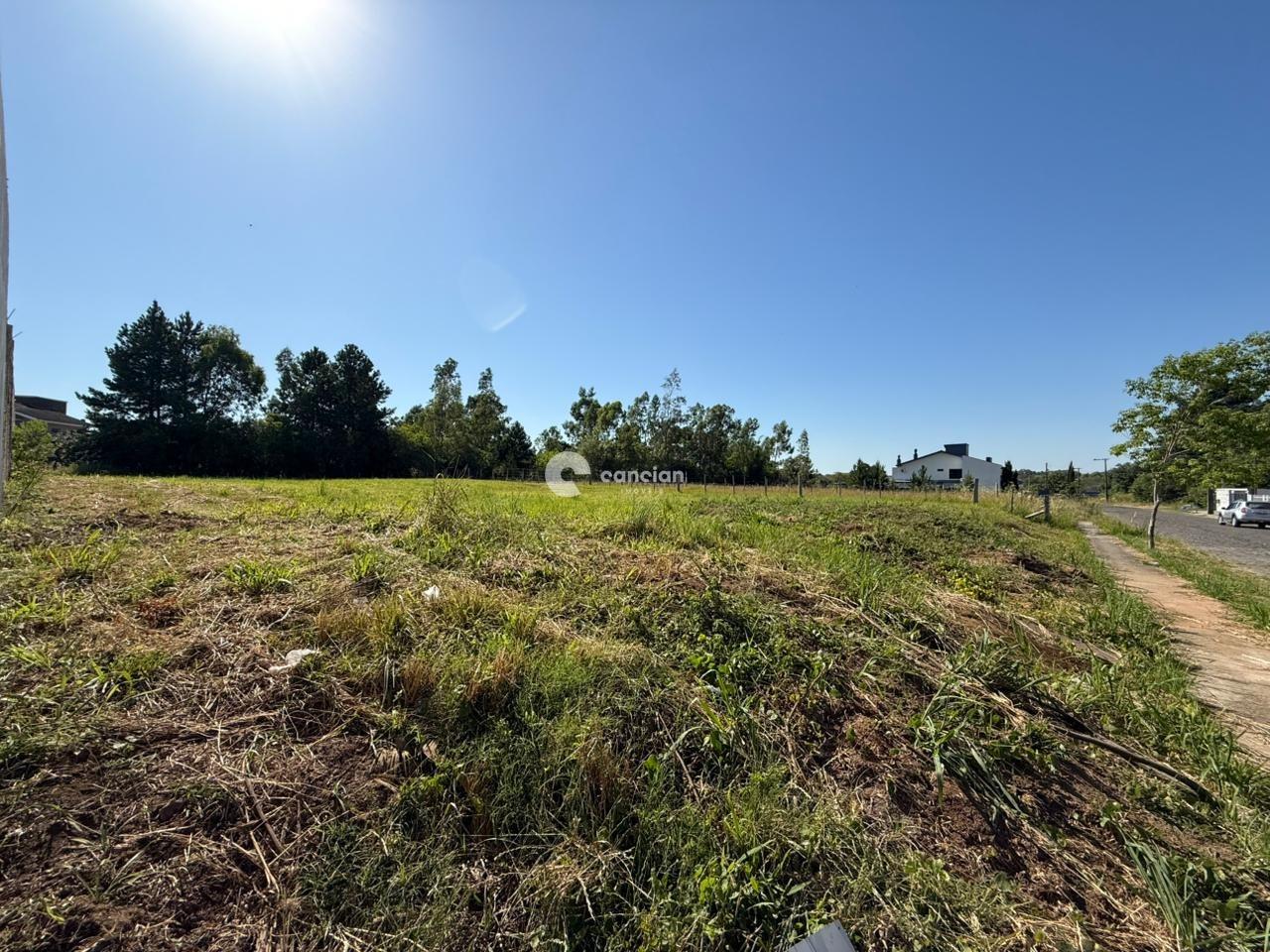 Terreno à venda no Pé de Plátano: 