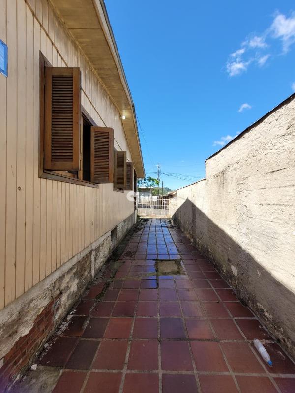 Casa à venda no Salgado Filho: