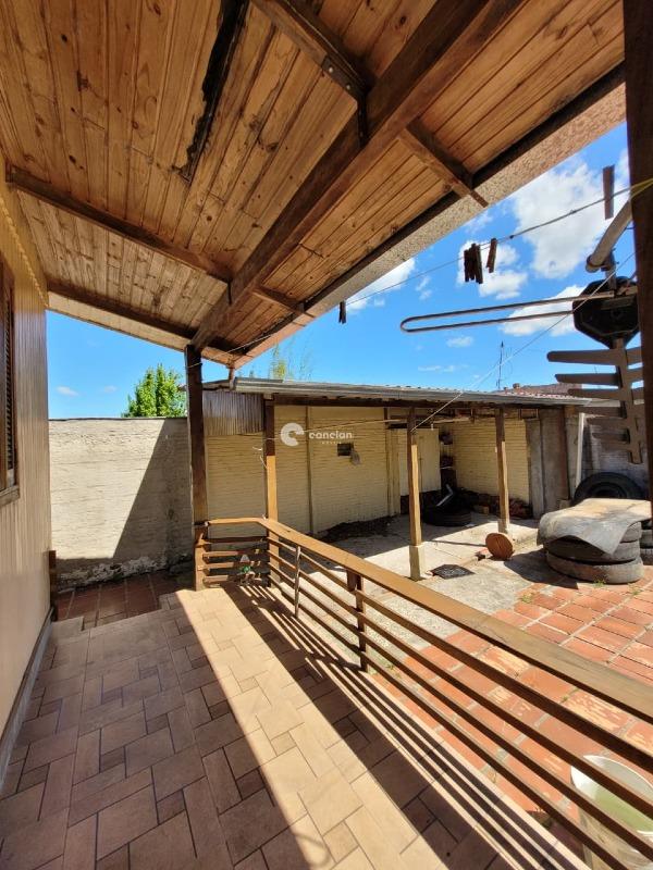 Casa à venda no Salgado Filho: