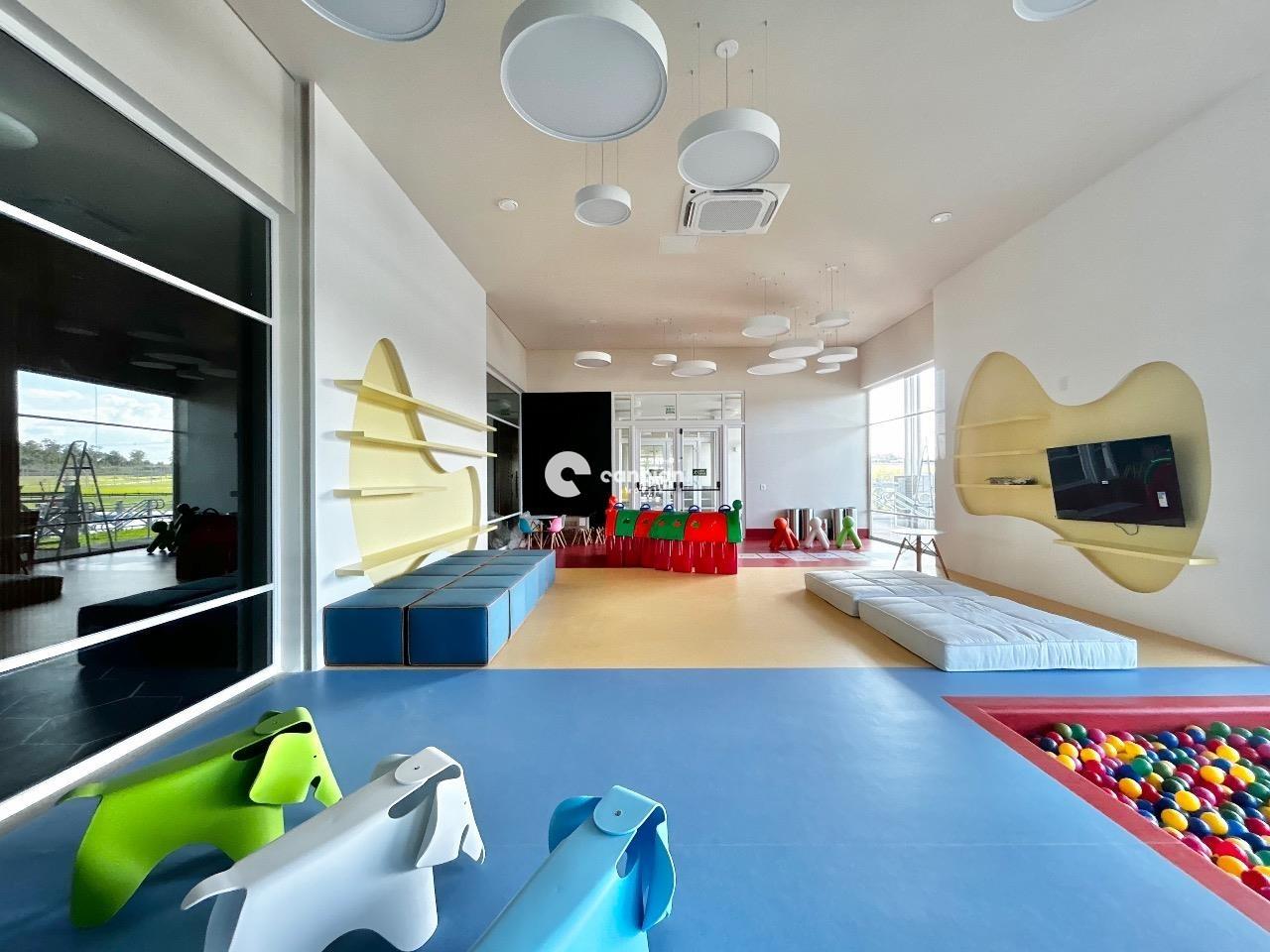 Terreno à venda no Tomazetti: 