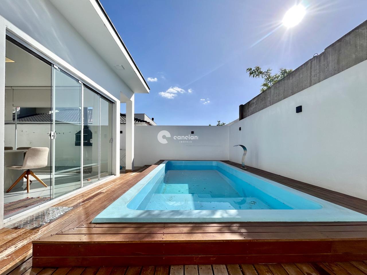 Casa de Condomínio à venda no Camobi: 