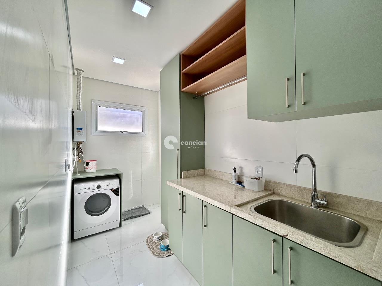 Casa de Condomínio à venda no Camobi: 