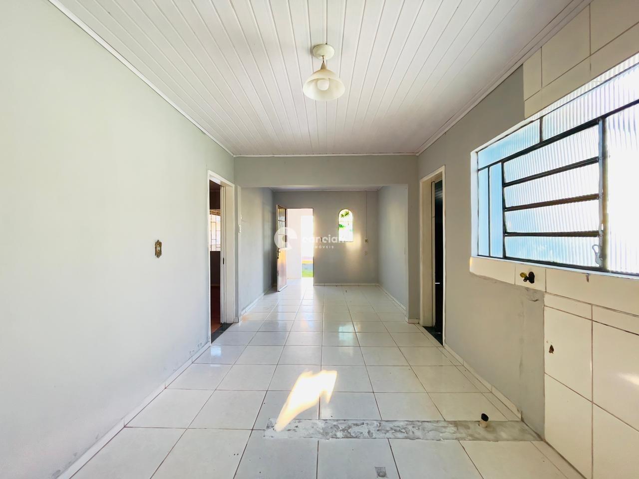 Casa à venda no Juscelino Kubitschek: 