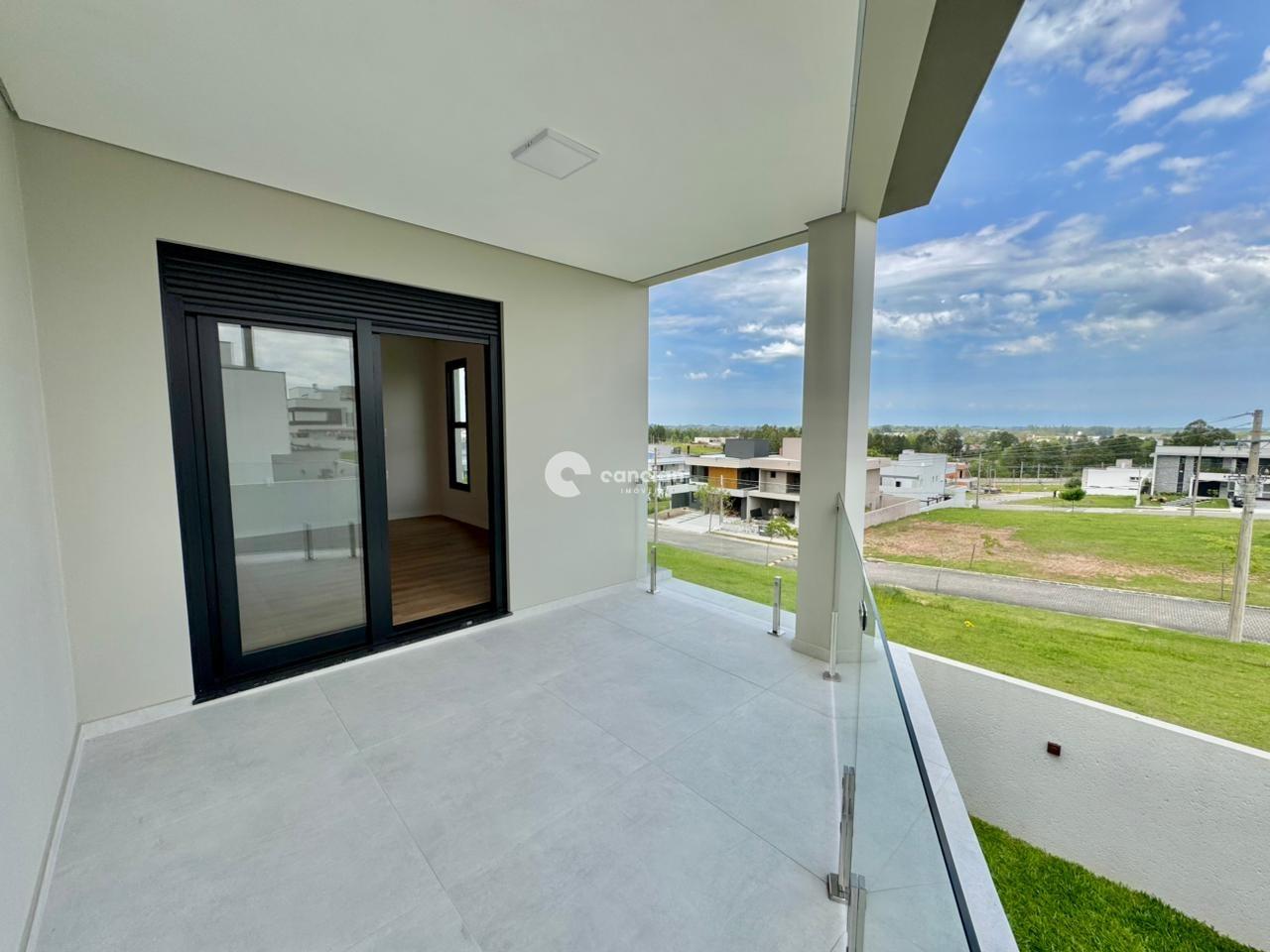 Casa de Condomínio à venda no Tomazetti: 