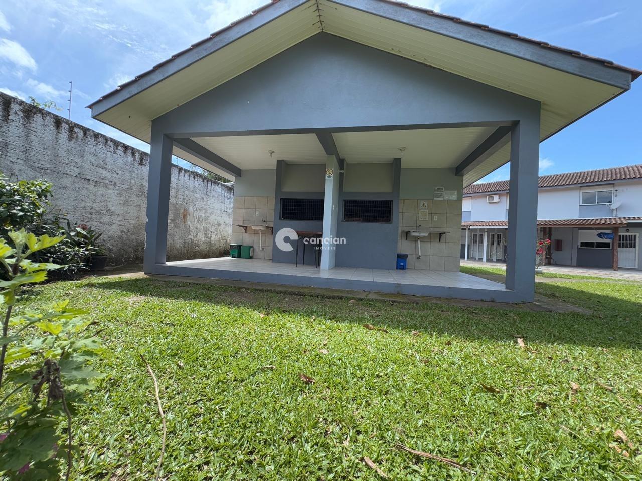 Casa de Condomínio à venda no Camobi: