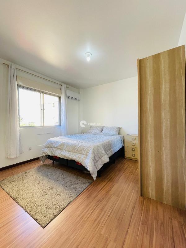 Apartamento à venda no Menino Jesus: 