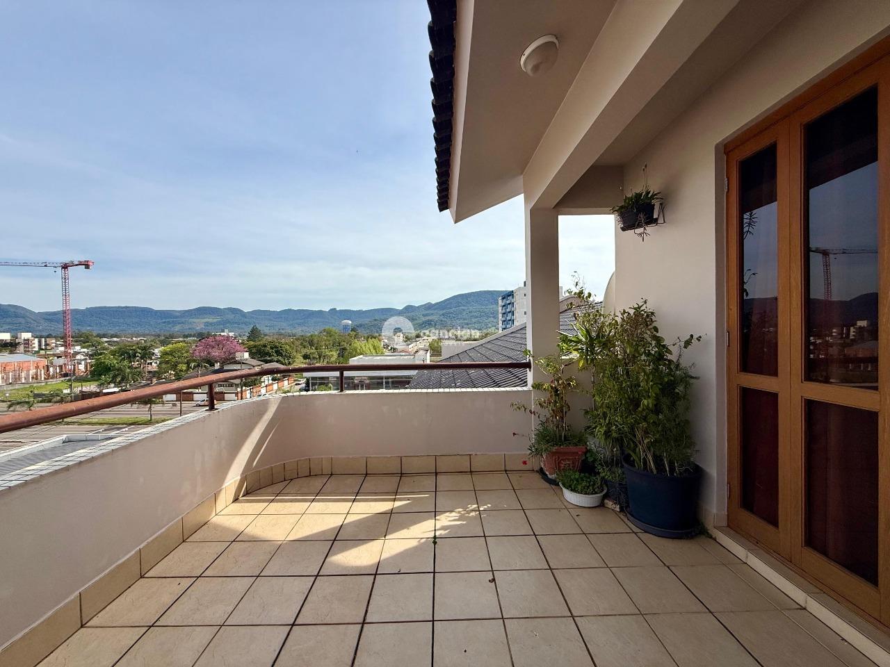 Cobertura à venda no Camobi: 