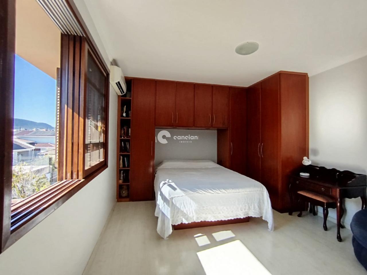 Casa à venda no Camobi: 