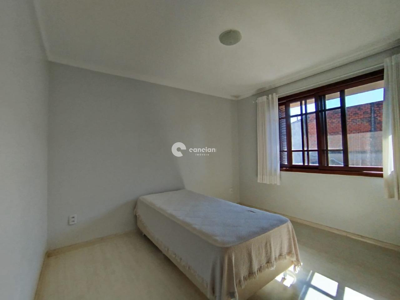 Casa à venda no Camobi: 