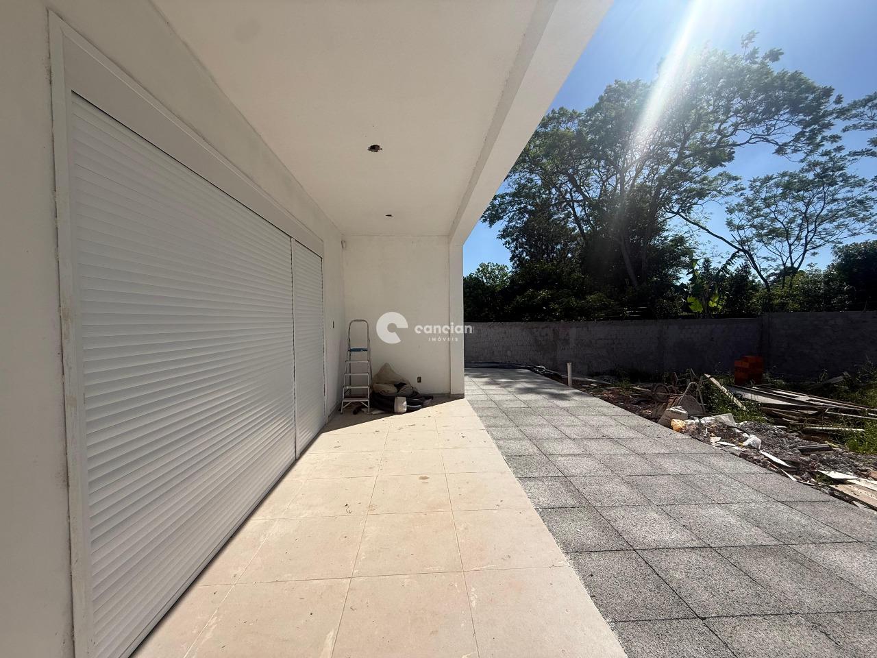 Casa à venda no Tomazetti: 