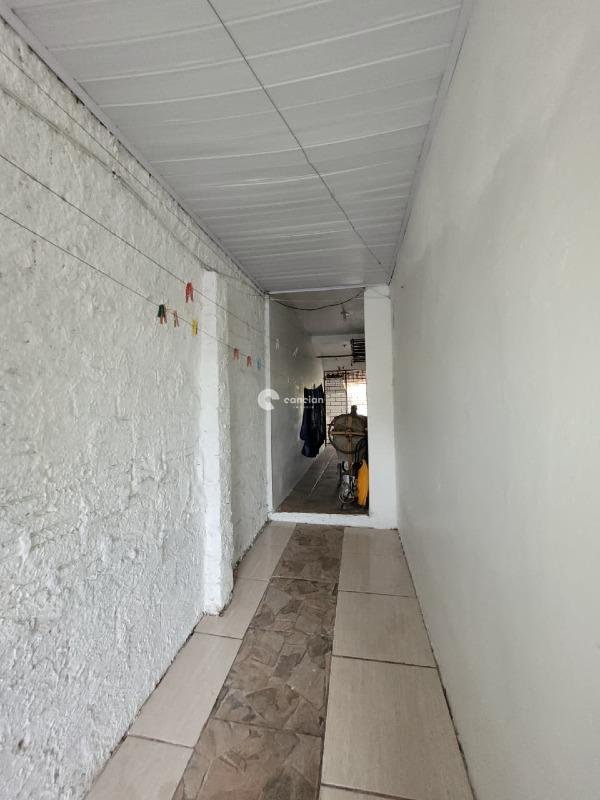 Casa à venda no Juscelino Kubitschek: 