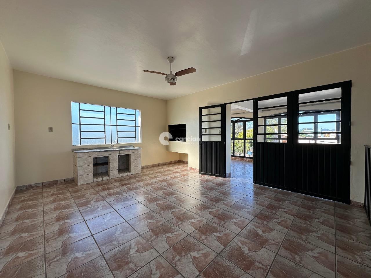 Casa à venda no Juscelino Kubitschek: