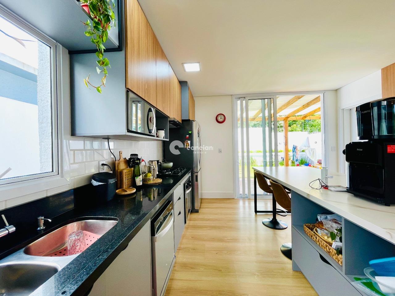 Casa à venda no Tomazetti: