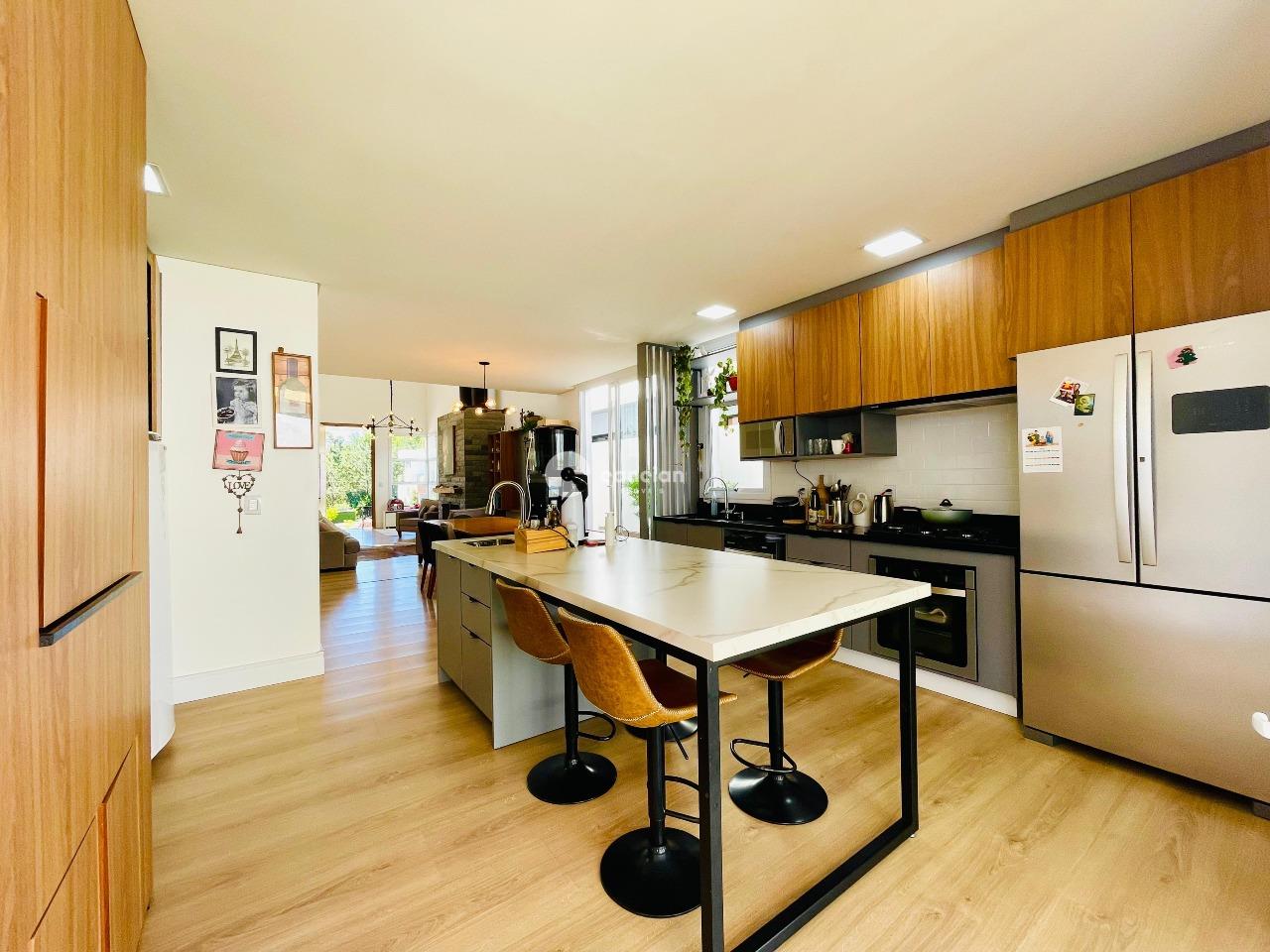 Casa à venda no Tomazetti: