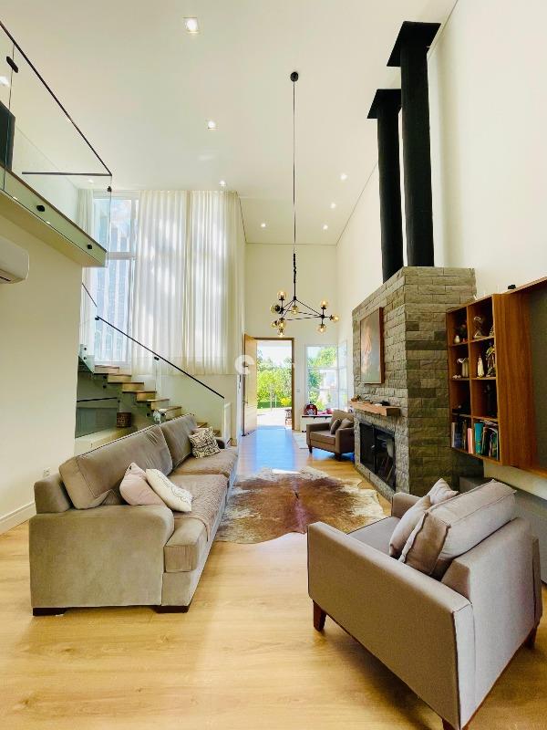 Casa à venda no Tomazetti: