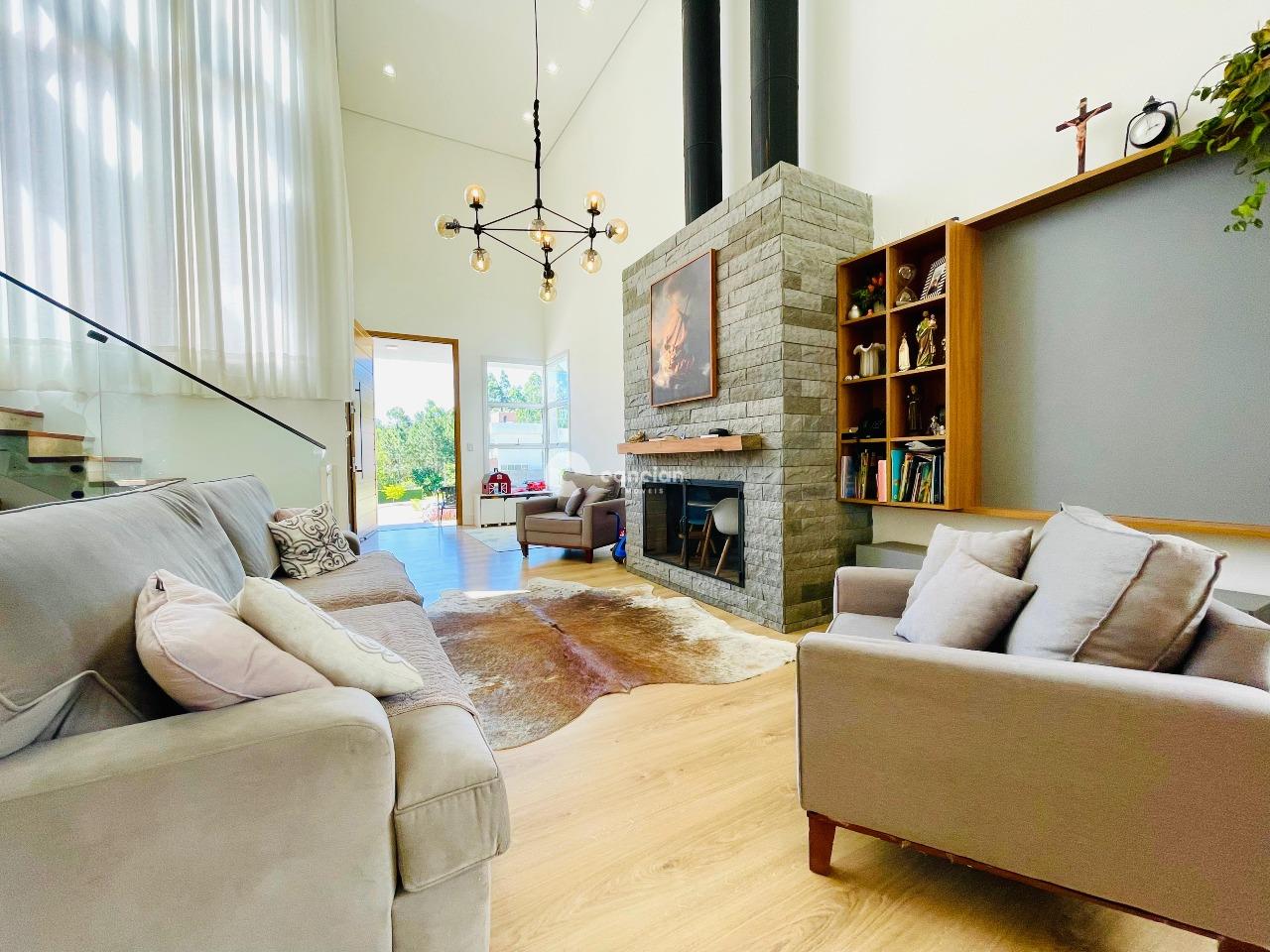 Casa à venda no Tomazetti: