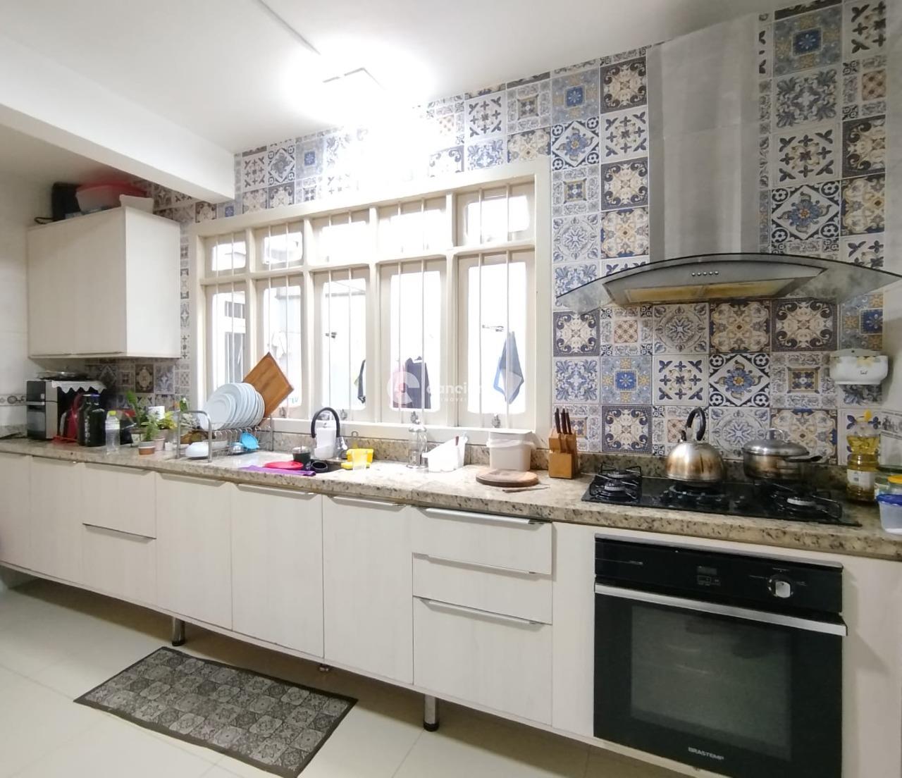 Casa de Condomínio à venda no Camobi: