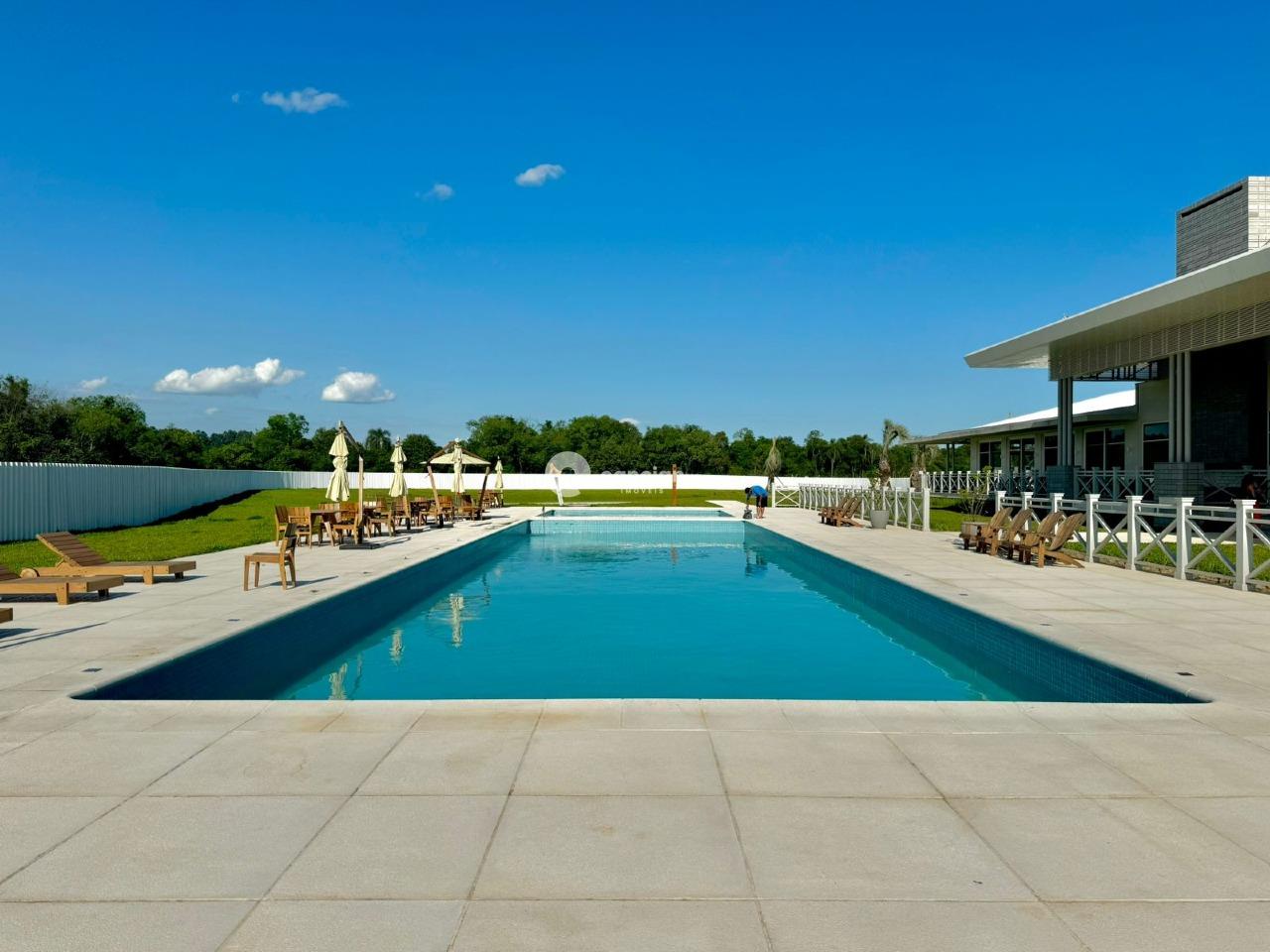 Terreno à venda no Tomazetti: