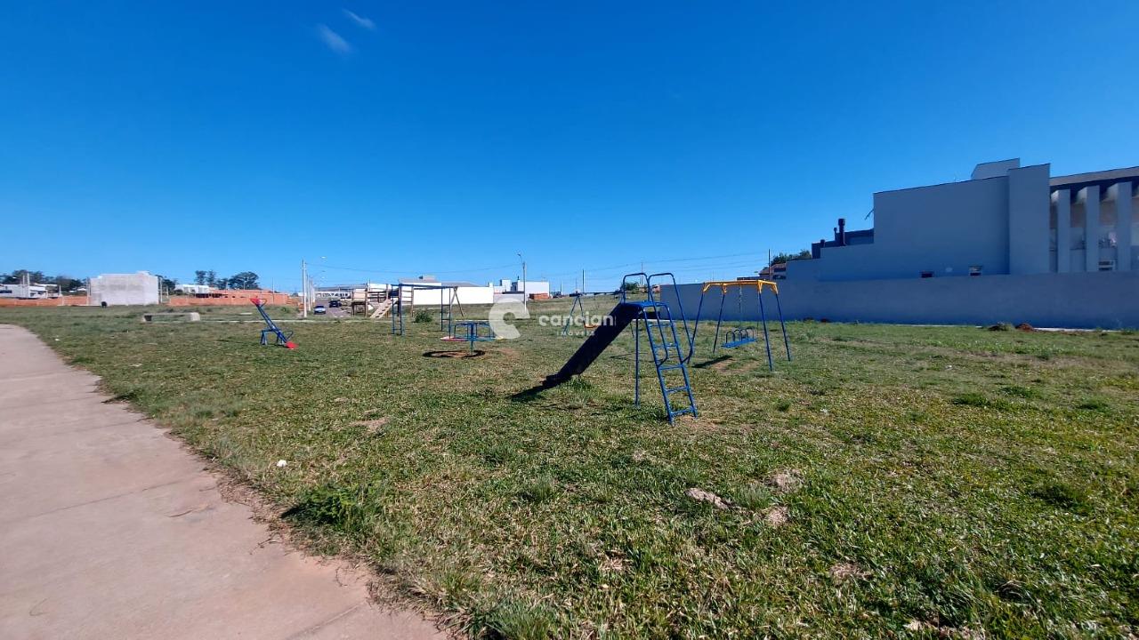 Terreno à venda no Pinheiro Machado: