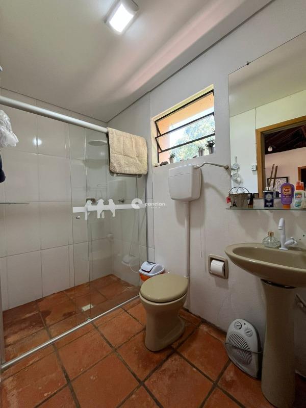 Casa à venda no Centro: 