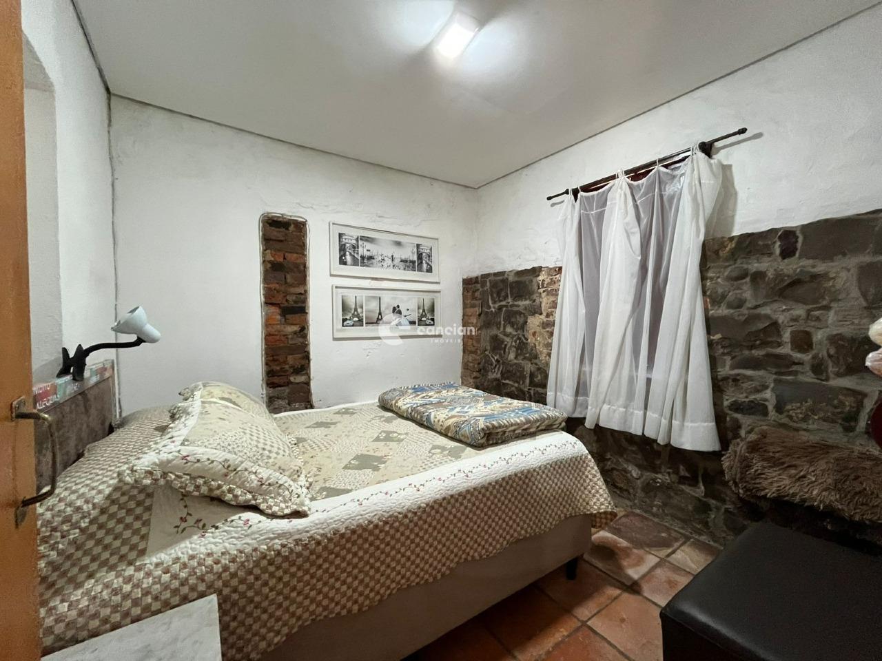 Casa à venda no Centro: 